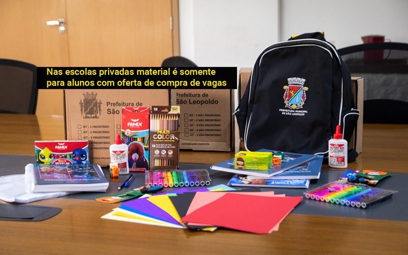 Nas escolas privadas material é somente para alunos com oferta de compra de vagas
